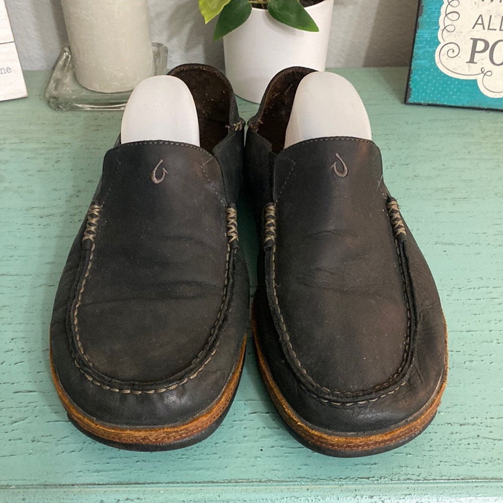 Mens OluKai SZ 10